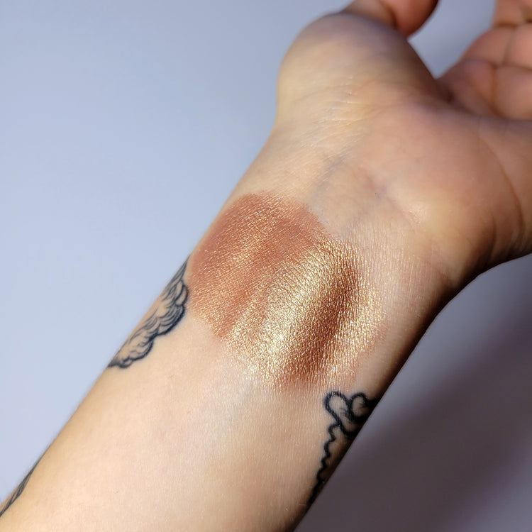 EYE POTION - Liquid Eyeshadow